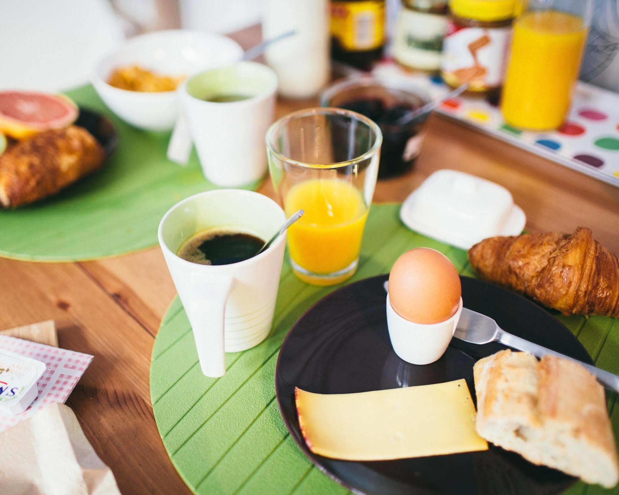 B&B Place Jourdan Etterbeek Экстерьер фото