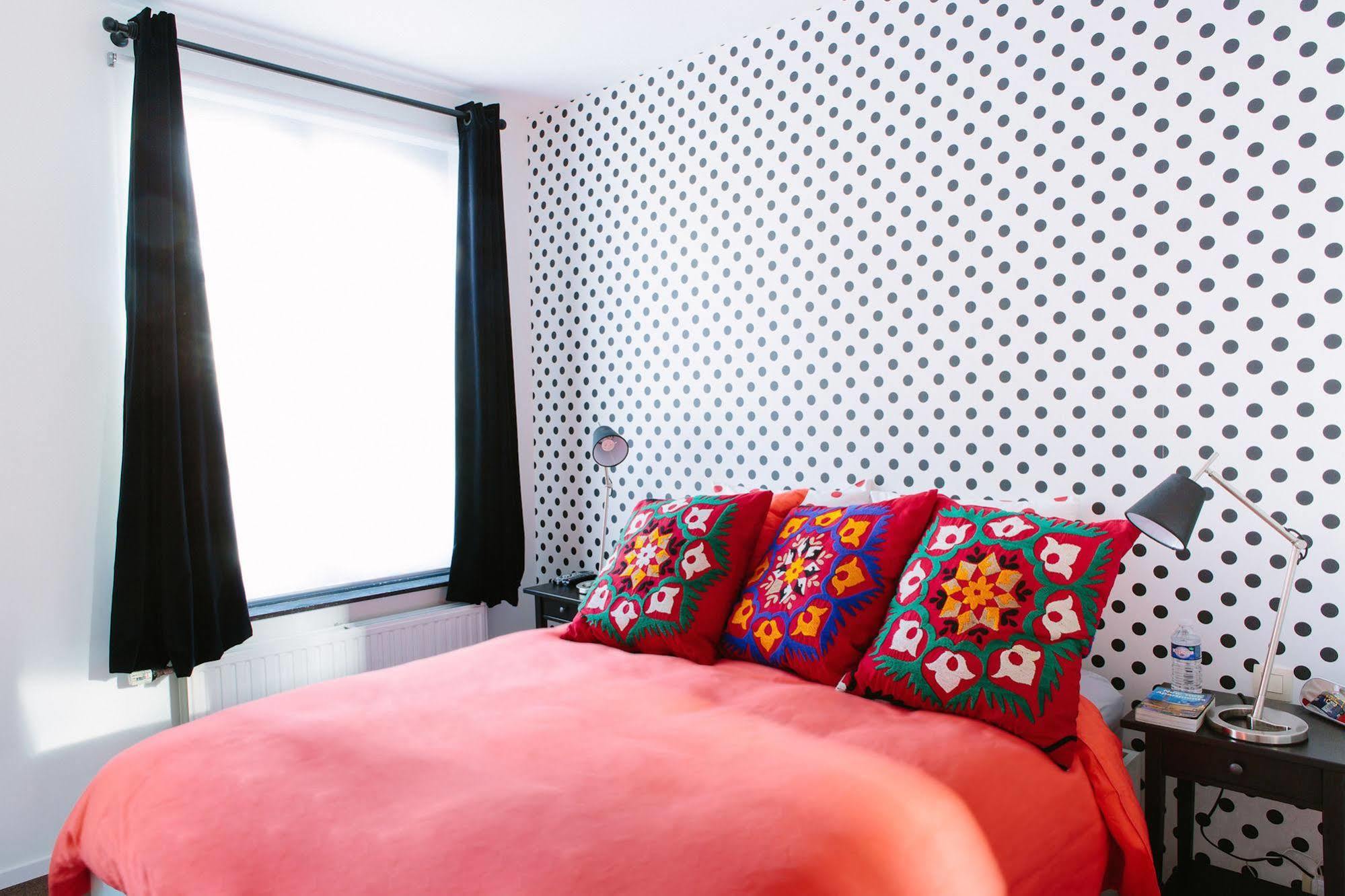 B&B Place Jourdan Etterbeek Экстерьер фото