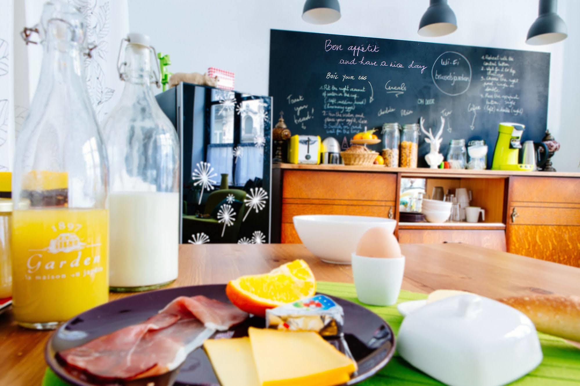 B&B Place Jourdan Etterbeek Экстерьер фото